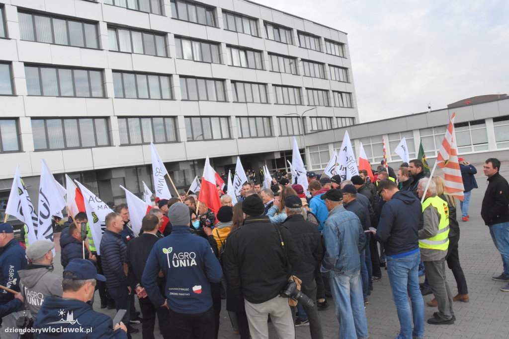 Protest rolników przed Anwilem