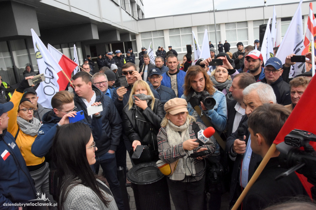 Protest rolników przed Anwilem