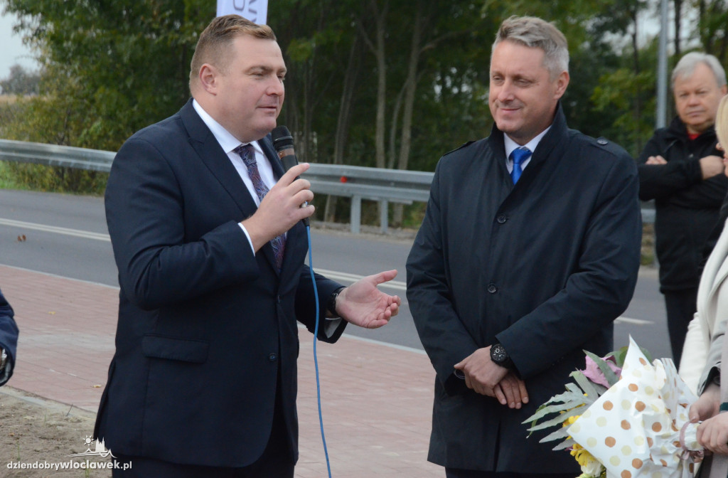 Ważny odcinek drogi powiatowej przebudowany
