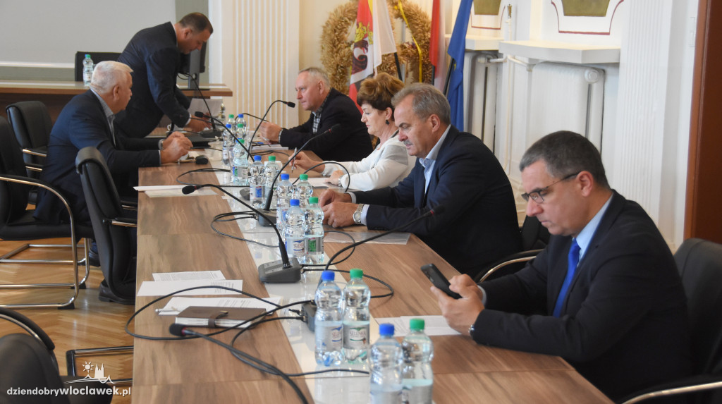 XXXIII Sesja Rady Powiatu we Włocławku