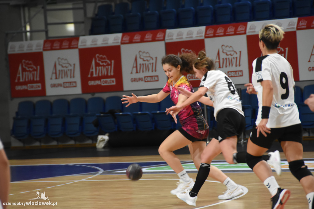 II liga: Junak Włocławek vs KKS AMW Gdynia