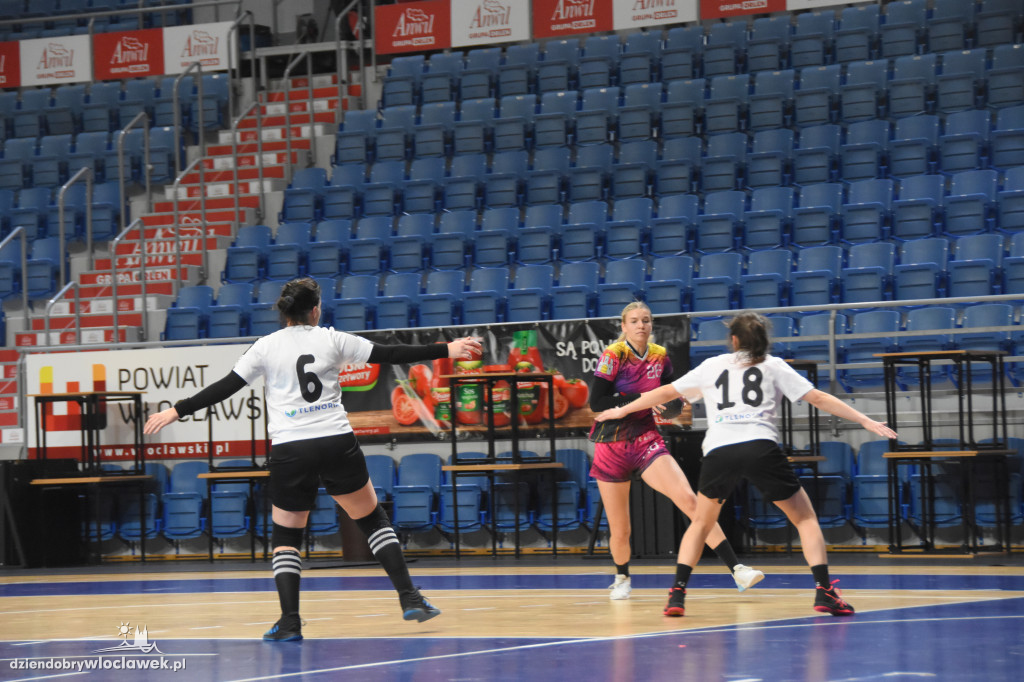 II liga: Junak Włocławek vs KKS AMW Gdynia