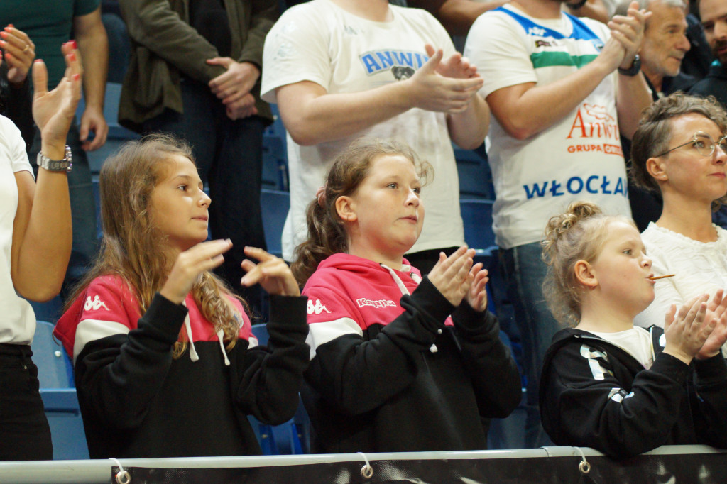 Kibice na meczu Anwil vs King