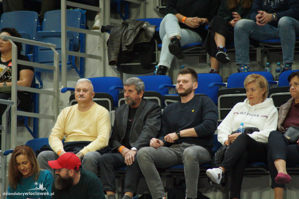 Kibice na meczu Anwil vs King