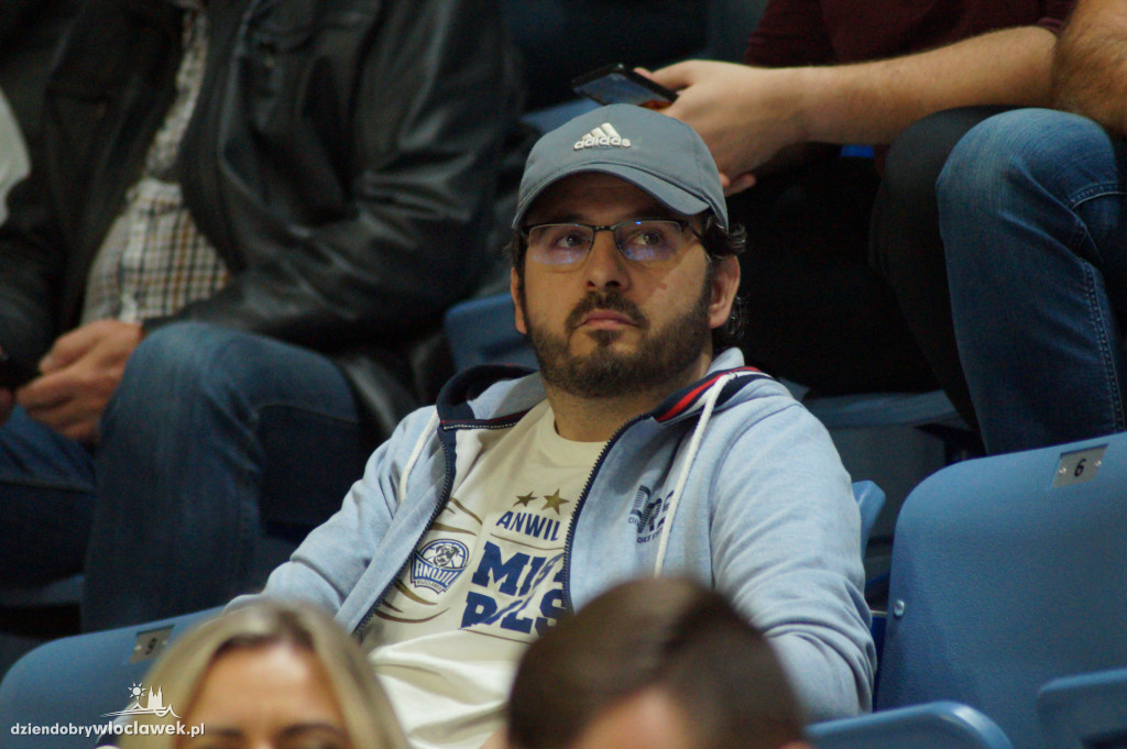 Kibice na meczu Anwil vs King