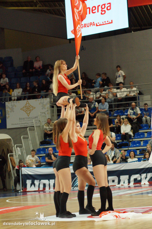 Cheerleaderki na meczu Anwil vs King