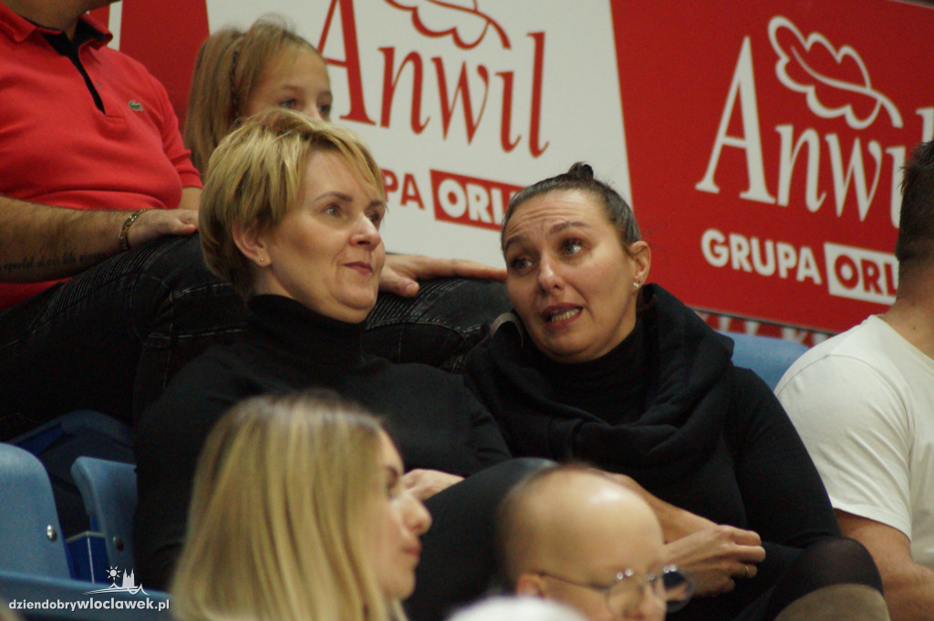 Kibice na meczu Anwil vs King