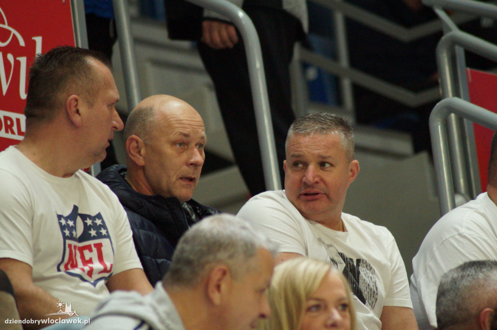 Kibice na meczu Anwil vs King