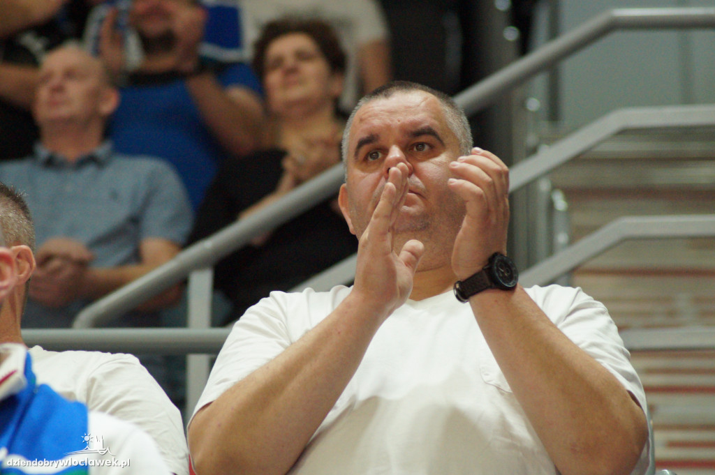 Kibice na meczu Anwil vs King