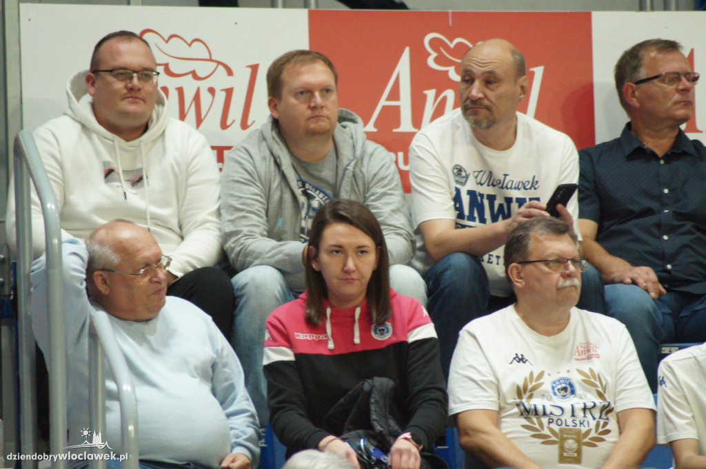 Kibice na meczu Anwil vs King