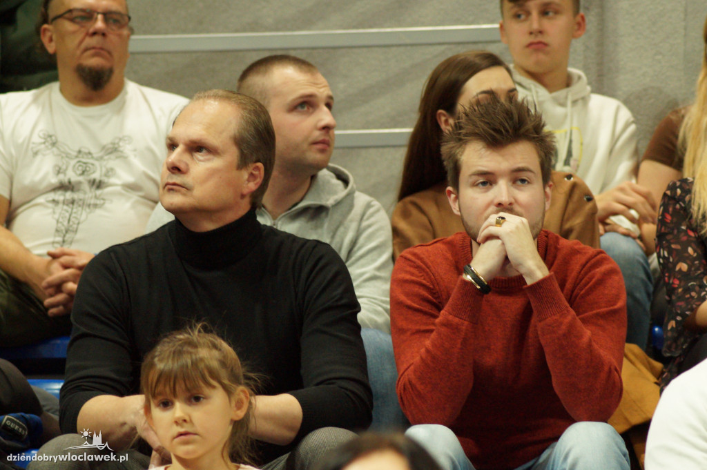 Kibice na meczu Anwil vs King