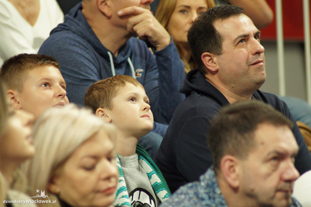 Kibice na meczu Anwil vs King