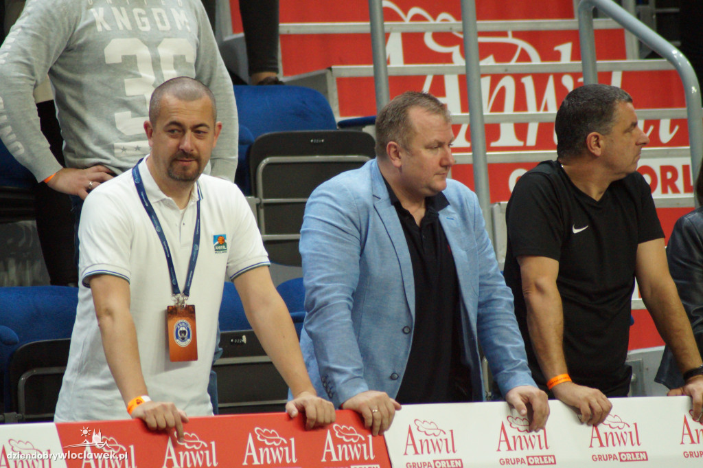 Kibice na meczu Anwil vs King