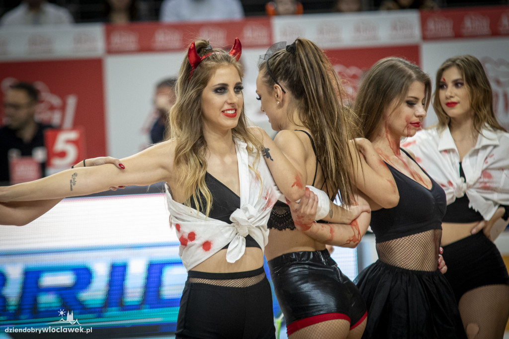 Anwil vs MKS - Dynamite Cheerleaders