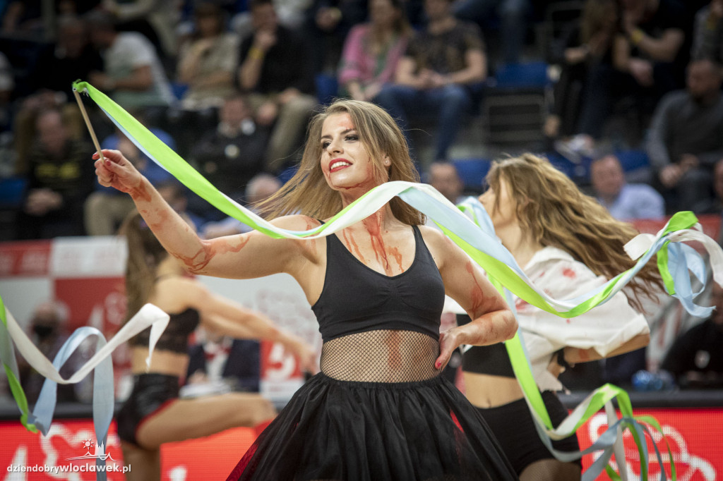 Anwil vs MKS - Dynamite Cheerleaders