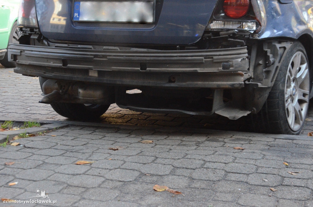 Kraksa na Chopina. BMW uderzyło w renault