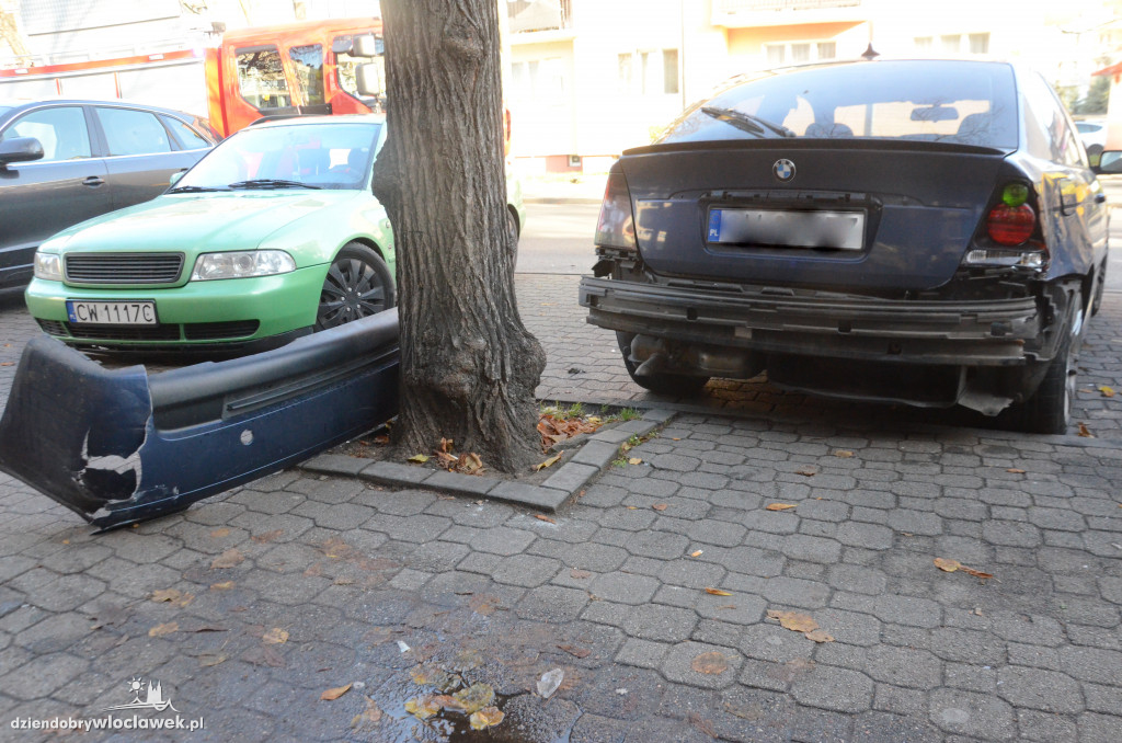 Kraksa na Chopina. BMW uderzyło w renault