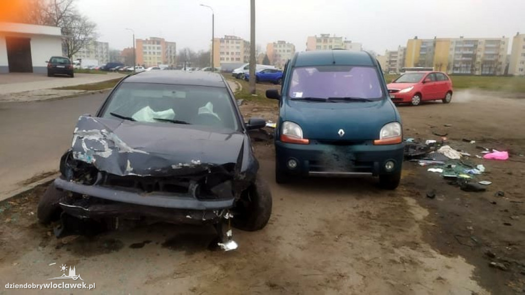 6 aut zniszczonych na parkingu na Południu