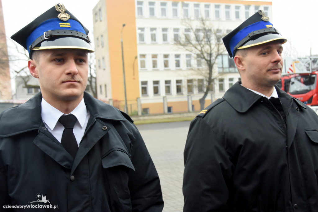 Awanse i wyróżnienia dla strażaków z Włocławka