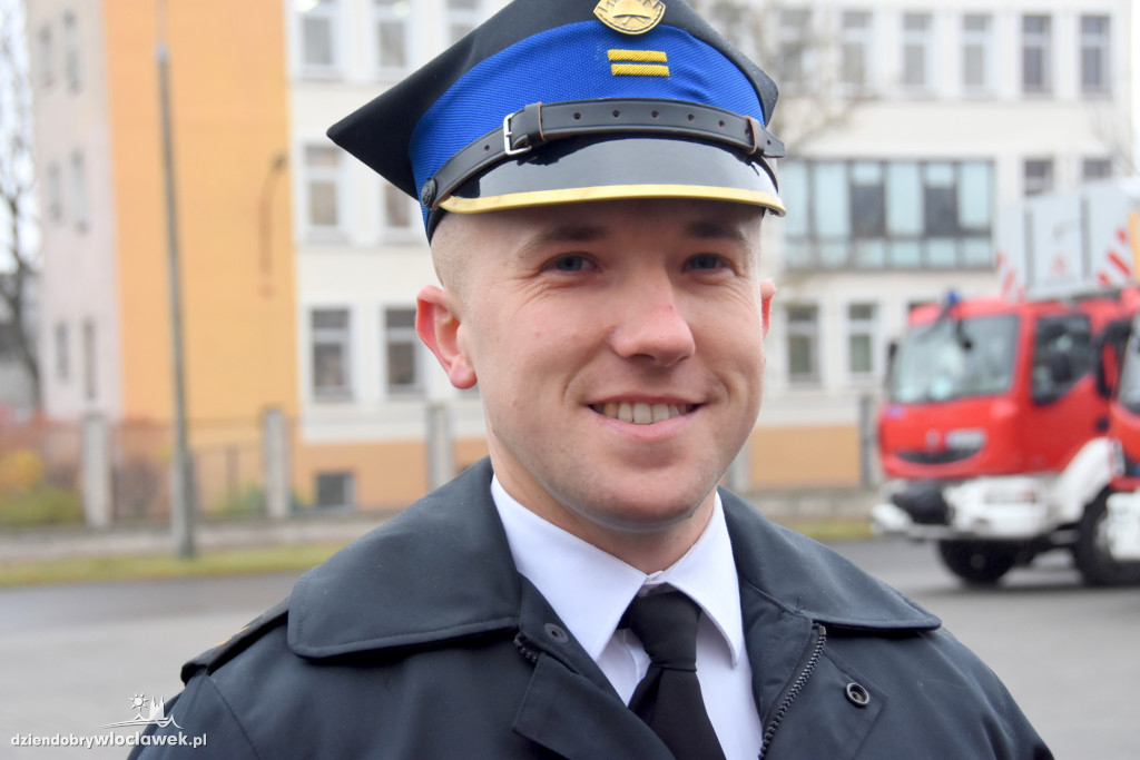 Awanse i wyróżnienia dla strażaków z Włocławka