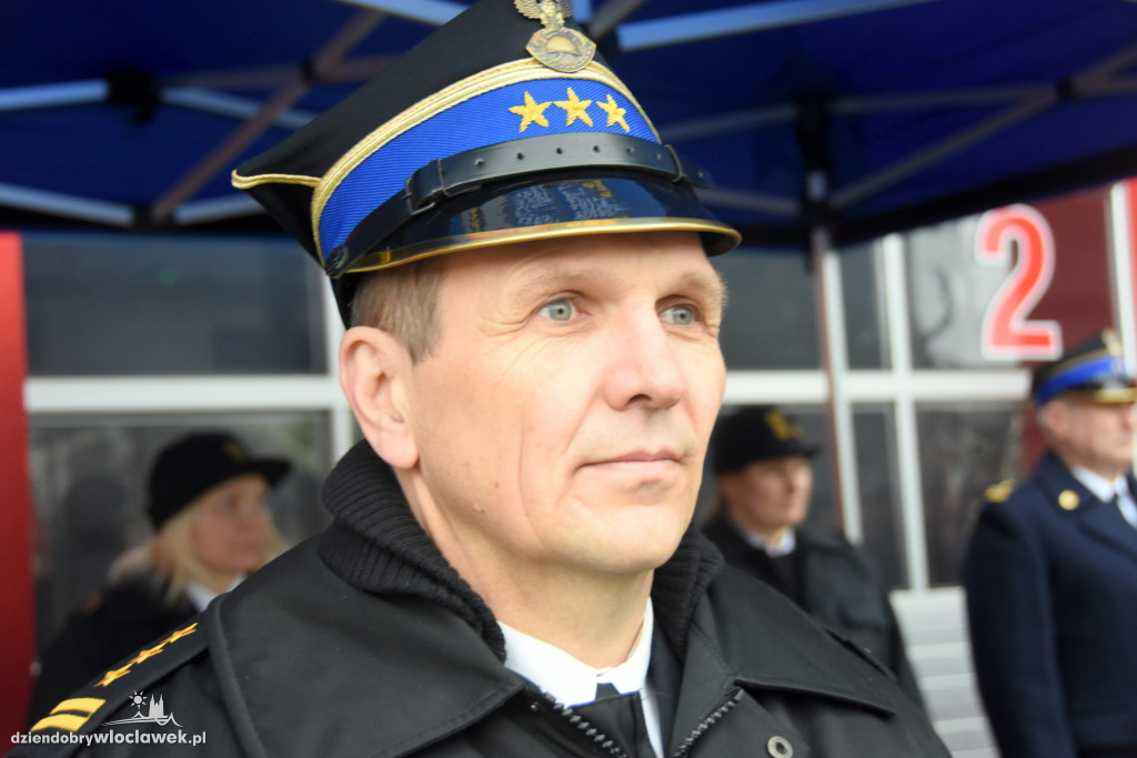 Awanse i wyróżnienia dla strażaków z Włocławka