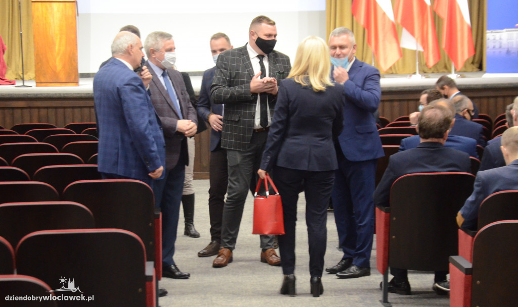 Samorządowcy odebrali promesy na inwestycje