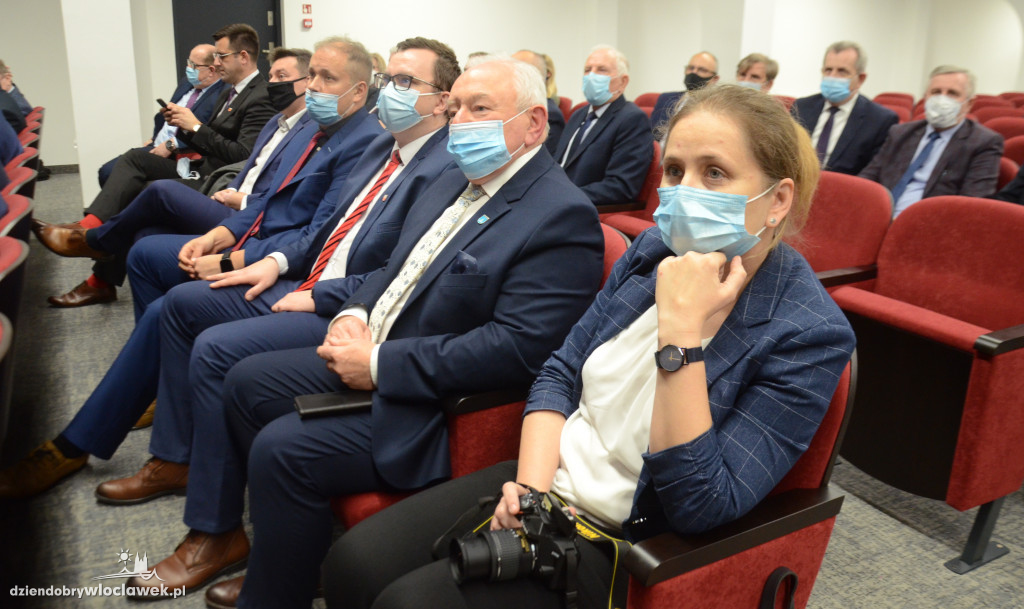 Samorządowcy odebrali promesy na inwestycje