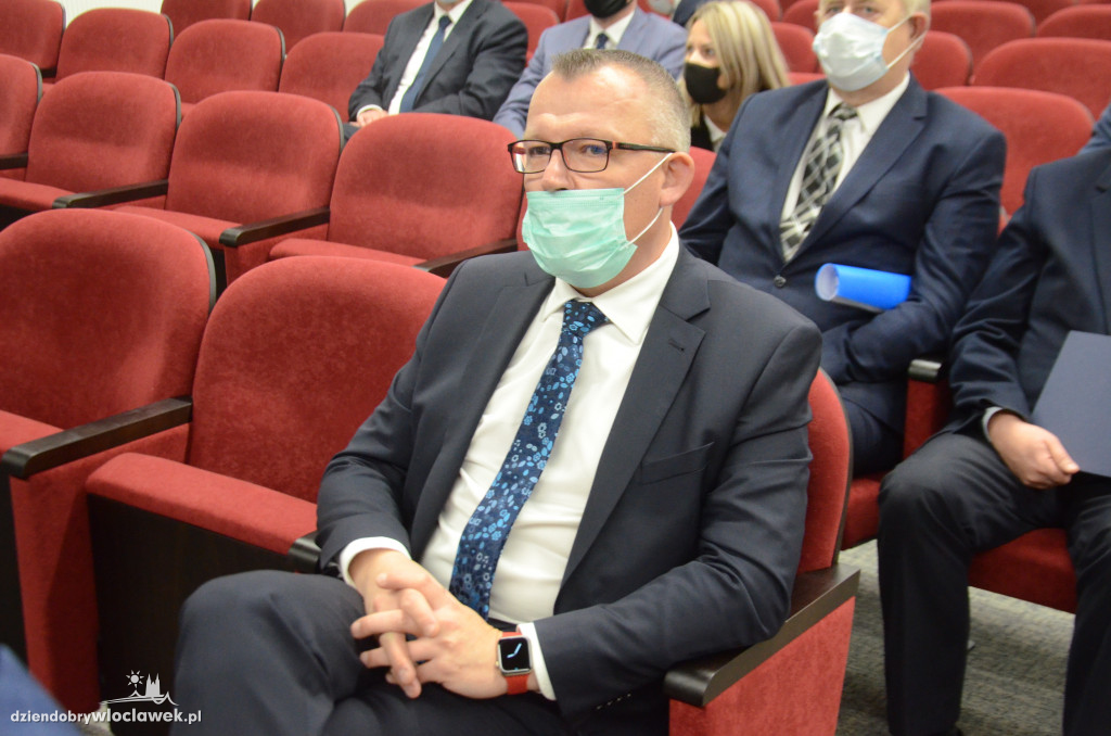 Samorządowcy odebrali promesy na inwestycje