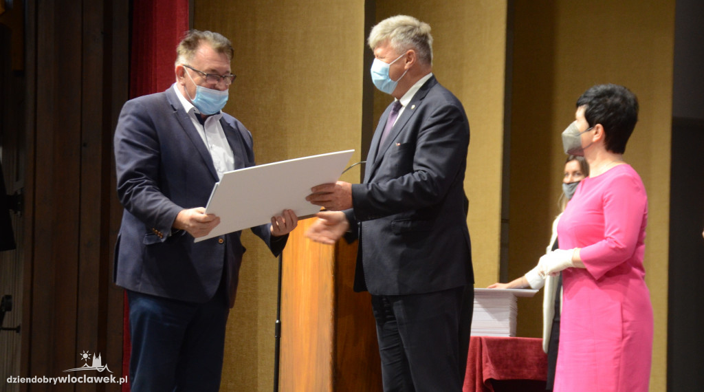 Samorządowcy odebrali promesy na inwestycje