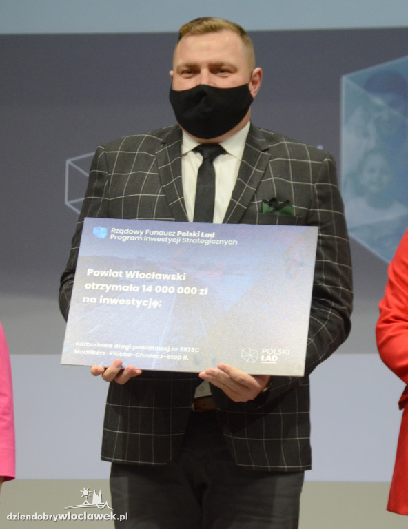 Samorządowcy odebrali promesy na inwestycje