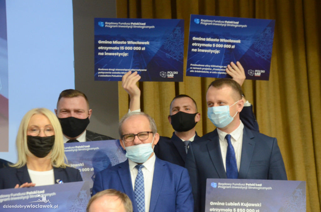 Samorządowcy odebrali promesy na inwestycje