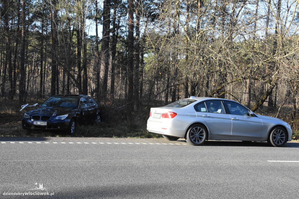 BMW dachowało. Kierowca i pasażerowie uciekli