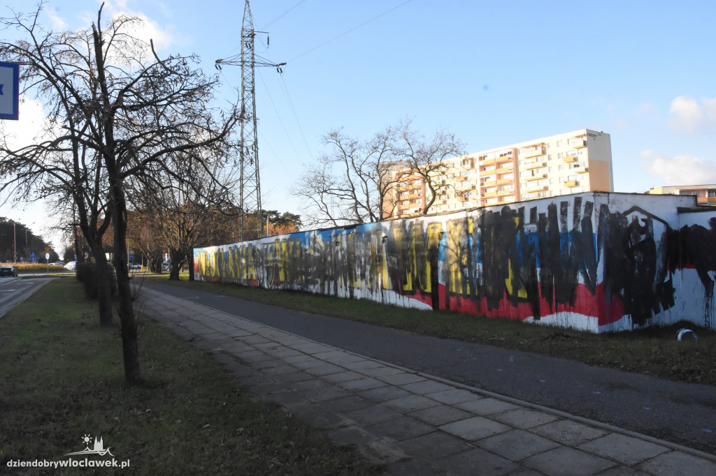 Mural Włocłavii Włocławek zniszczony