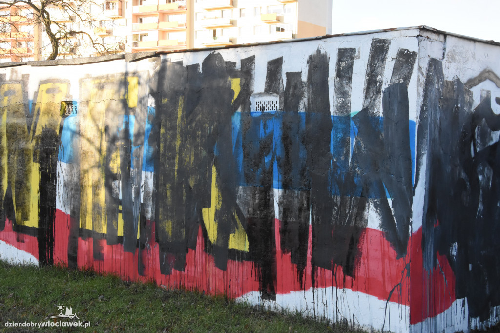 Mural Włocłavii Włocławek zniszczony