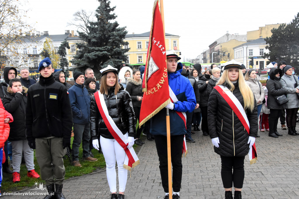 Ślubowanie kadetów ZSA na Placu Wolności