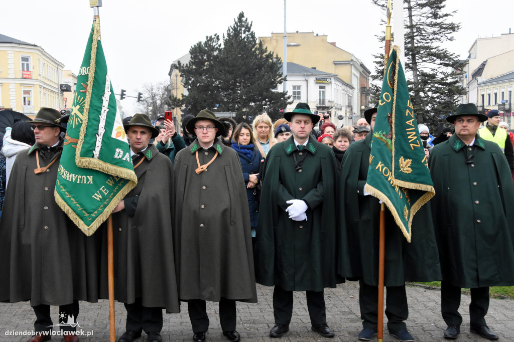 Ślubowanie kadetów ZSA na Placu Wolności