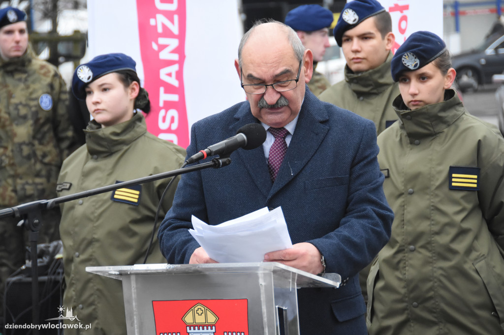 Ślubowanie kadetów ZSA na Placu Wolności