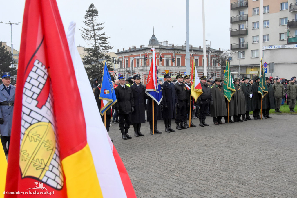 Ślubowanie kadetów ZSA na Placu Wolności