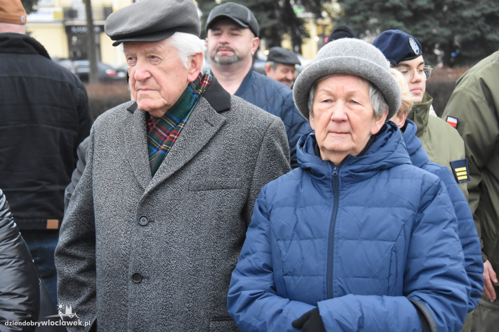 Ślubowanie kadetów ZSA na Placu Wolności
