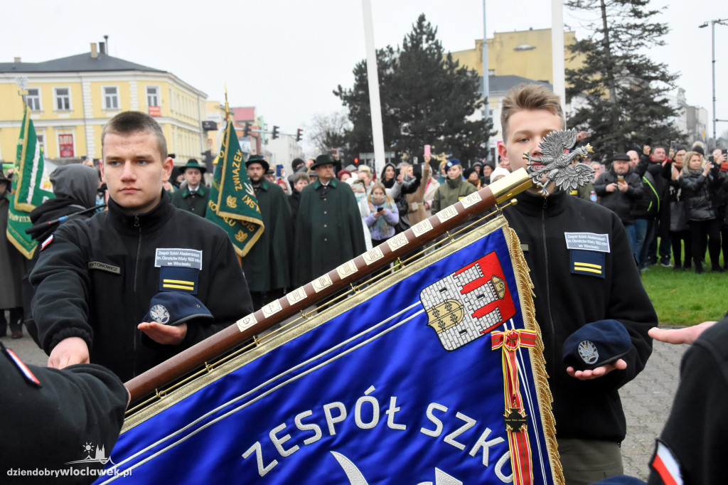 Ślubowanie kadetów ZSA na Placu Wolności