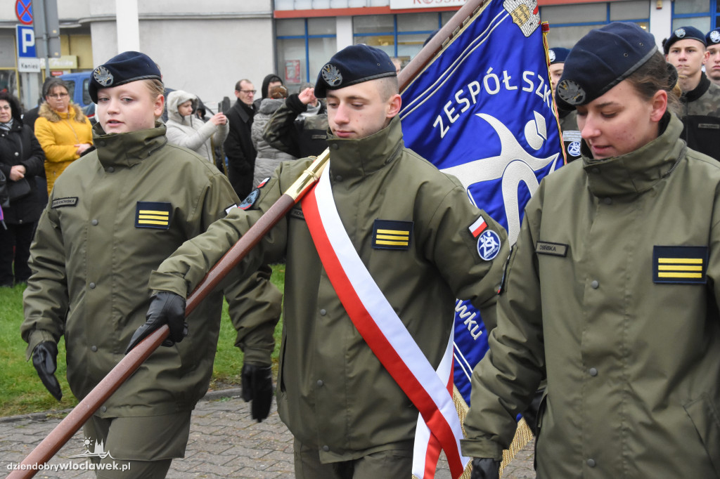 Ślubowanie kadetów ZSA na Placu Wolności