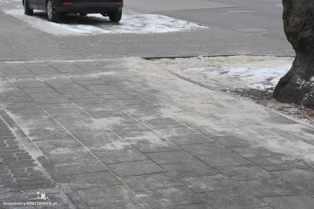Dramatyczne sceny pod sklepem na Południu