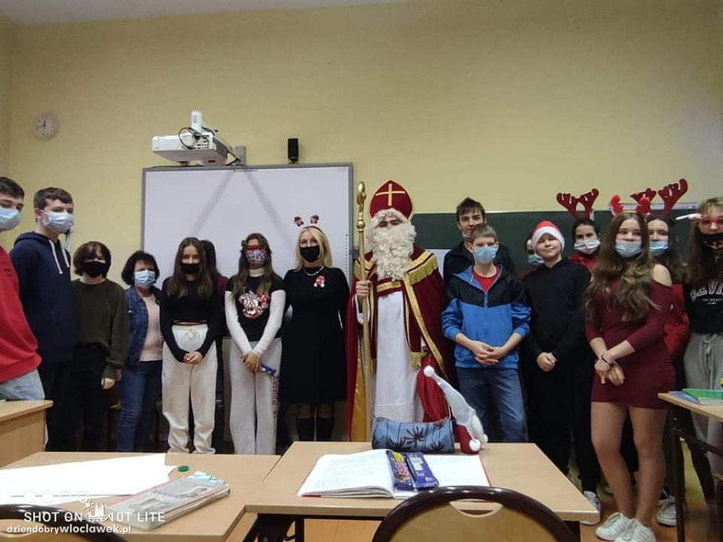 Mikołajki w SP w Smólniku