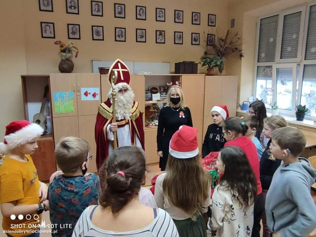 Mikołajki w SP w Smólniku