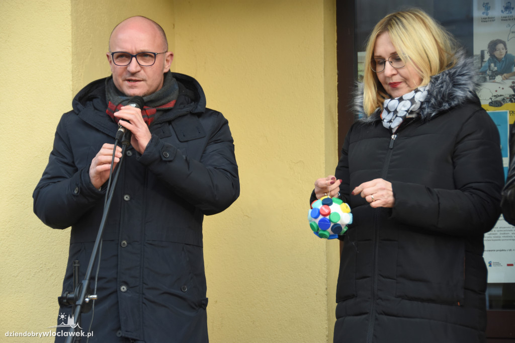 Ubieranie śródmiejskiej choinki