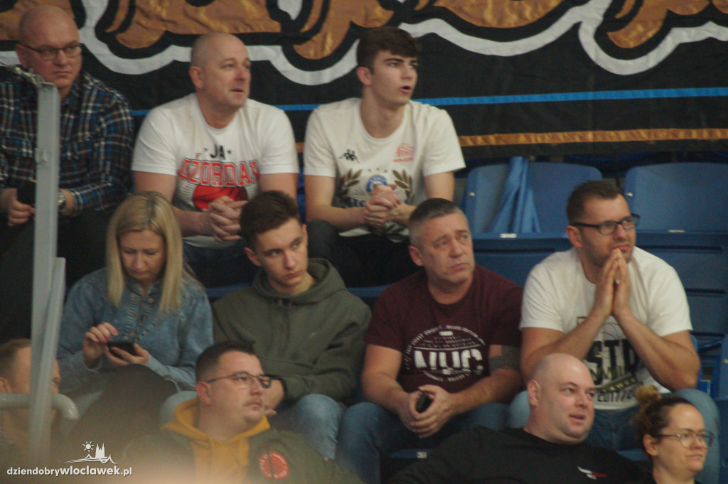 Kibice na meczu Anwil vs Start