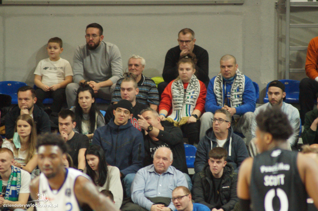 Kibice na meczu Anwil vs Start