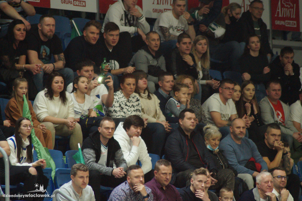 Kibice na meczu Anwil vs Start