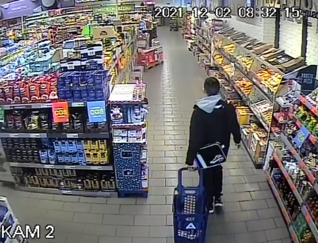 Policja szuka tych mężczyzn