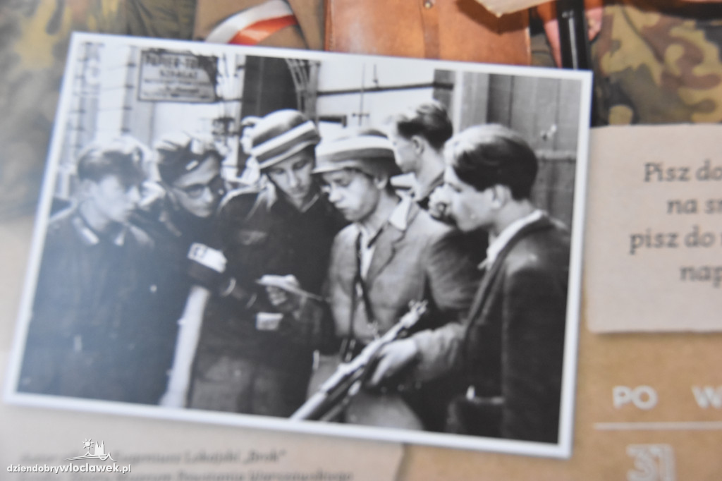 `Baczyński` w hołdzie powstańcom
